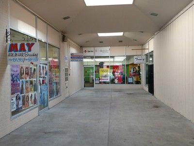 Mill Road Shopping Center: 6406-6450 N 76th St, Milwaukee, WI 53223